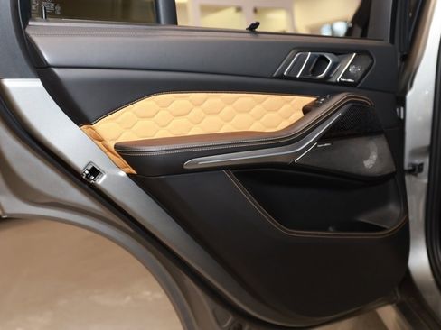 Used 2021 BMW X5 M w/ Competition Package image 22