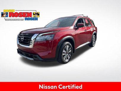 Certified 2024 Nissan Pathfinder SL