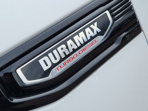 Used 2022 GMC Sierra 1500 Elevation w/ Elevation Premium Package image 16