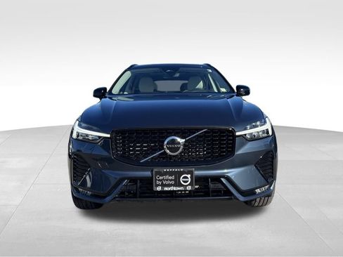 Certified 2024 Volvo XC60 B5 Core w/ Climate Package image 5