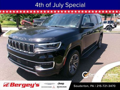Certified 2024 Jeep Wagoneer Series II w/ Flexible Seating Group AWD/4WD image 1