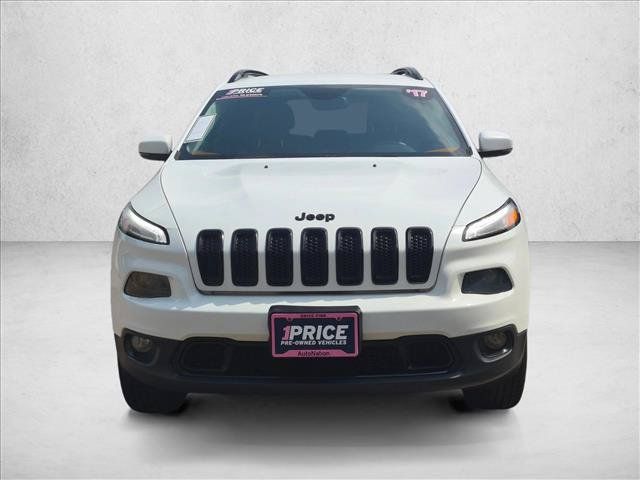 Used 2017 Jeep Cherokee High Altitude AWD/4WD image 2