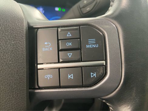 Used 2023 Ford F250 Lariat w/ Sport Appearance Package image 25