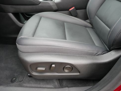 Used 2025 GMC Terrain Elevation w/ Elevation Premium Package image 20