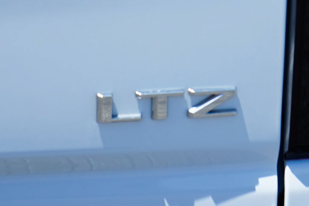 Used 2025 Chevrolet Silverado 2500 LTZ w/ LTZ Premium Package AWD/4WD image 53