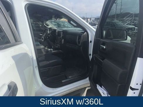 Used 2021 Chevrolet Silverado 1500 LT Trail Boss w/ Convenience Package II image 12