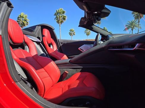 Certified 2022 Chevrolet Corvette Stingray Preferred Conv w/ Z51 Performance Package image 13