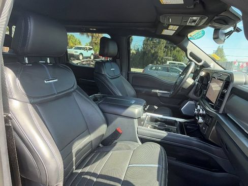 Used 2025 Ford F250 Platinum w/ FX4 Off-Road Package AWD/4WD image 29