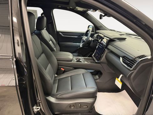 New 2026 GMC Acadia Elevation w/ Black Edition image 29