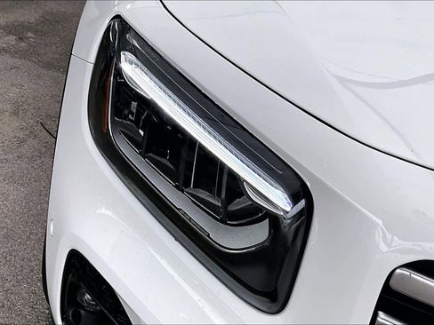 Used 2025 Mercedes-Benz GLB 250 image 28