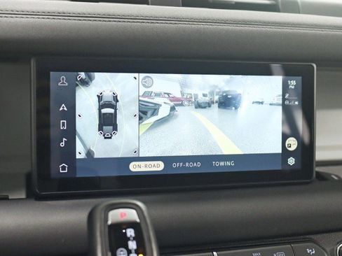 Used 2020 Land Rover Defender 110 First Edition image 21