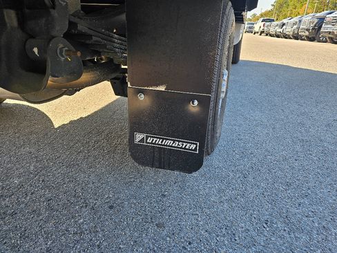 New 2025 GMC Savana 3500 Work Van w/ Power Convenience Package image 16