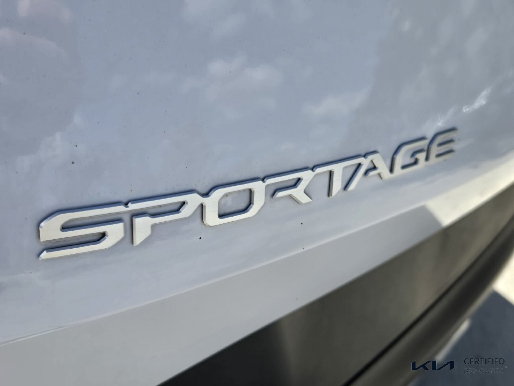 Certified 2024 Kia Sportage EX FWD image 15
