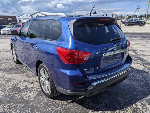 Used 2018 Nissan Pathfinder SL w/ SL Premium Package AWD/4WD image 5