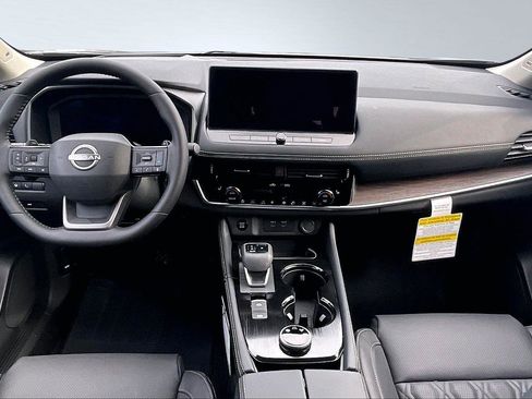 New 2026 Nissan Rogue Platinum w/ Platinum Premium Package AWD/4WD image 5