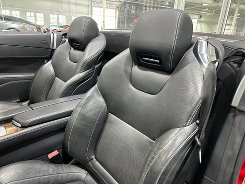 Used 2015 Mercedes-Benz SL 550 w/ Driver Assistance Package image 52