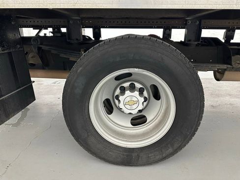Used 2022 Chevrolet Express 3500 Work Van w/ Power Convenience Package image 47