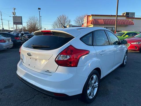 Used 2014 Ford Focus SE image 5
