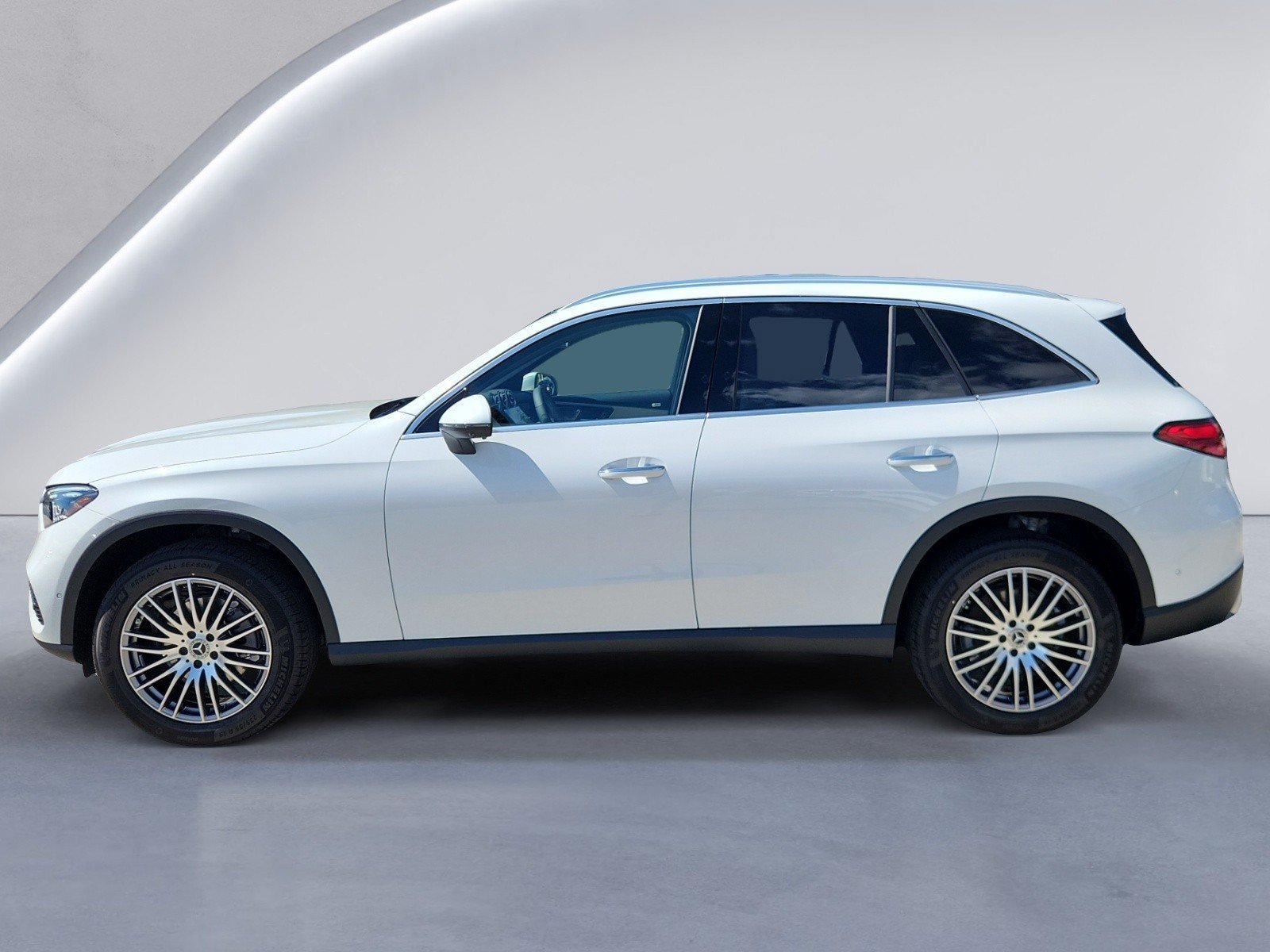 New 2027 Mercedes-Benz GLC 300 4MATIC image 6