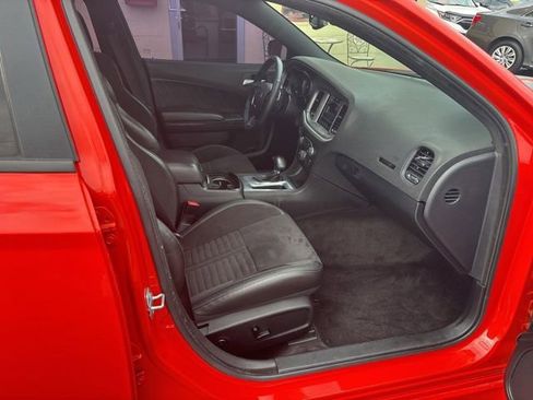 Used 2017 Dodge Charger R/T RWD image 20