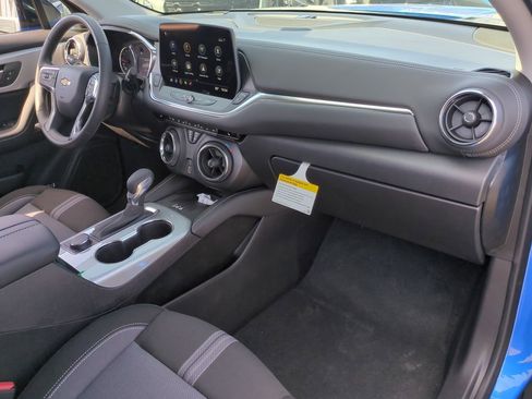 New 2026 Chevrolet Blazer LT w/ Convenience Package image 28