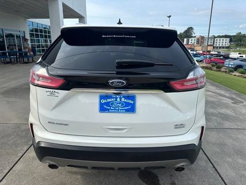 Used 2020 Ford Edge SEL w/ Convenience Package FWD image 6