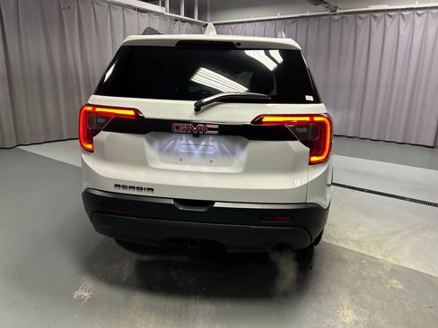 Used 2021 GMC Acadia SLE w/ Elevation Edition image 6