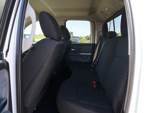 Used 2019 RAM 1500 Classic Warlock AWD/4WD image 18