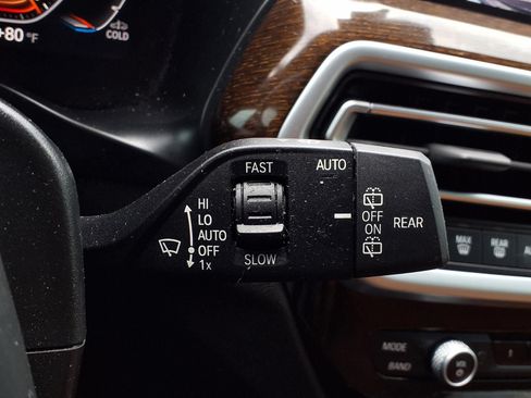 Used 2023 BMW X3 xDrive30i w/ Convenience Package AWD/4WD image 16