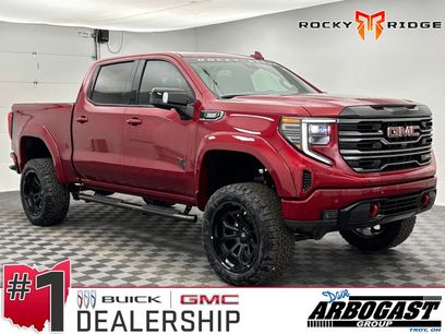 New 2025 GMC Sierra 1500 AT4 w/ AT4 Premium Package