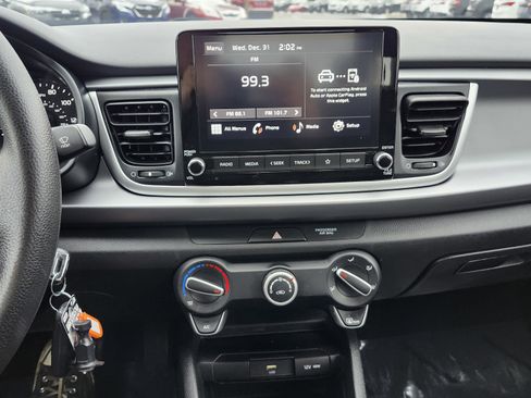 Used 2023 Kia Rio S image 27