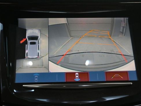 Used 2020 Cadillac Escalade Premium Luxury w/ LPO, Radiant Package image 33