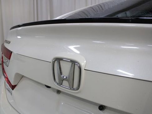 Used 2021 Honda Accord Sport image 30