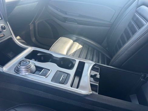 Certified 2024 Ford Edge SEL w/ Convenience Package image 18