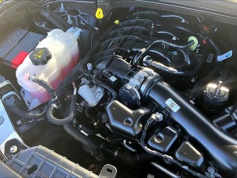 Used 2024 Jeep Grand Cherokee L Altitude image 32