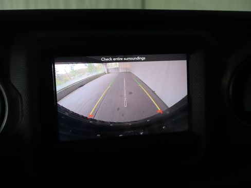 Used 2021 Jeep Wrangler Unlimited Sport AWD/4WD image 19