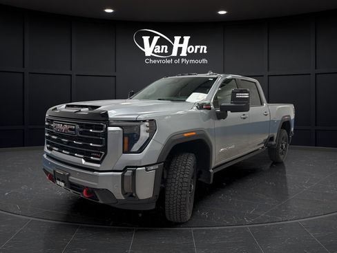 Used 2024 GMC Sierra 2500 AT4 w/ AT4 Premium Plus Package AWD/4WD image 3