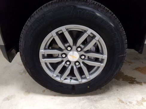 New 2025 Chevrolet Colorado LT w/ LT Convenience Package image 31