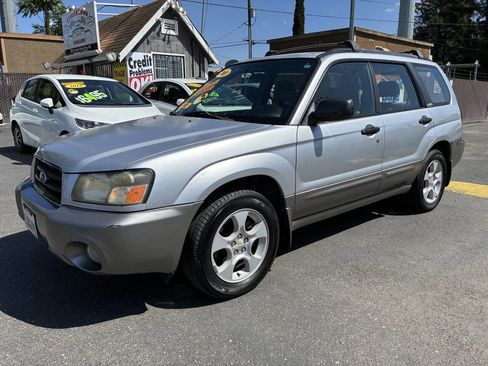 Used 2004 Subaru Forester 2.5XS AWD/4WD image 1