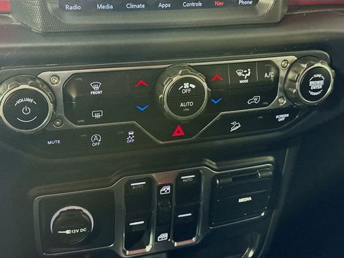 Used 2019 Jeep Wrangler Unlimited Rubicon image 18