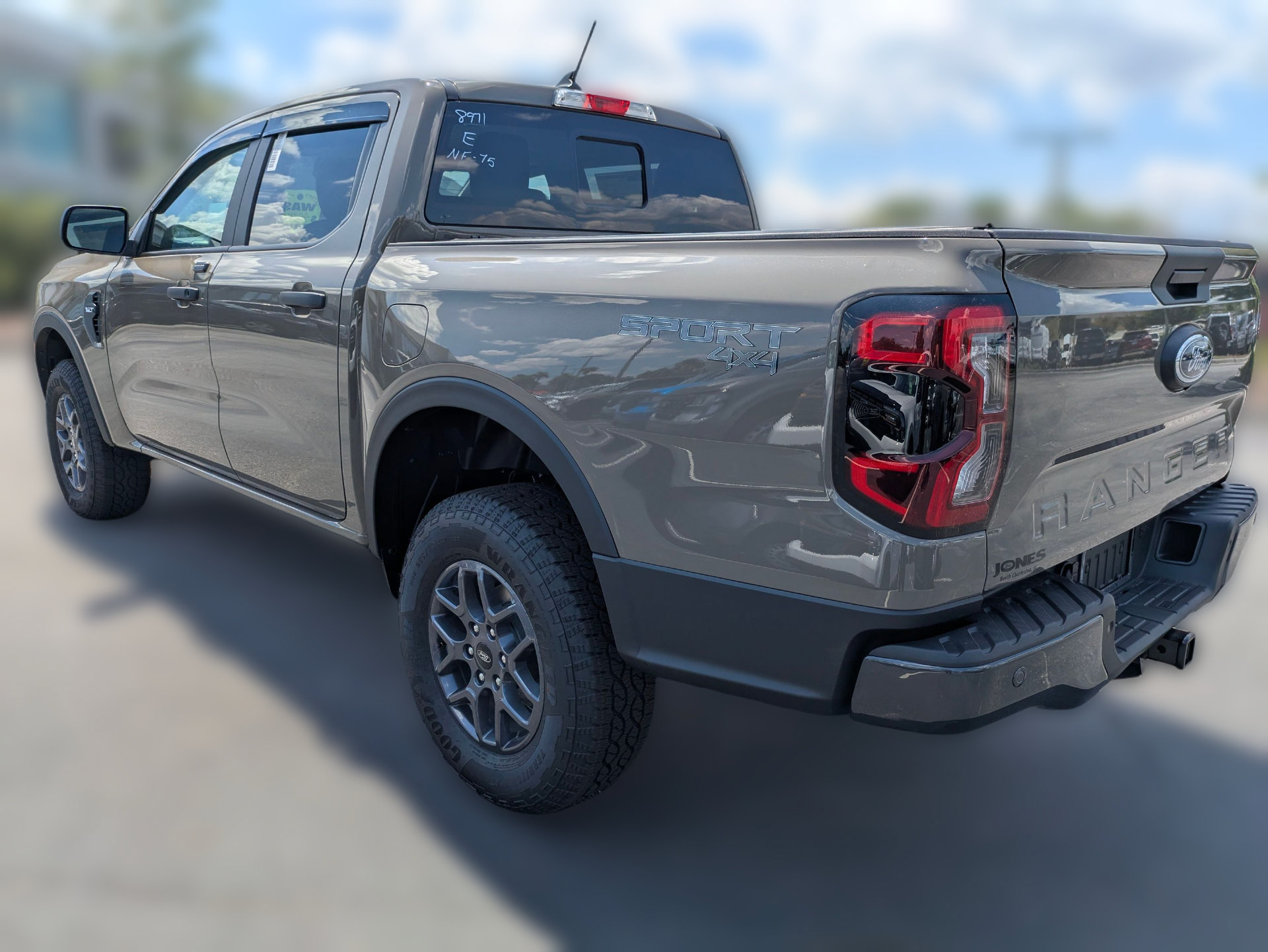 New 2026 Ford Ranger XLT w/ Equipment Group 301A High AWD/4WD image 8