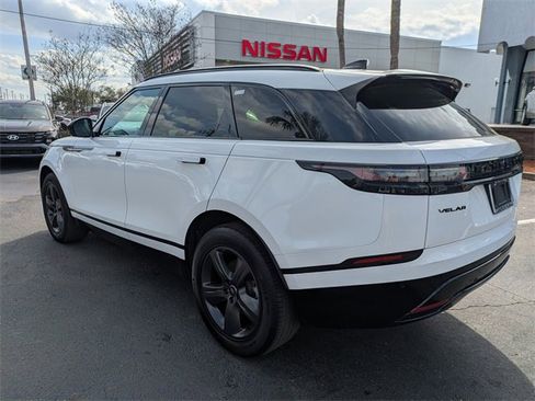 Used 2025 Land Rover Range Rover Velar Dynamic SE image 6