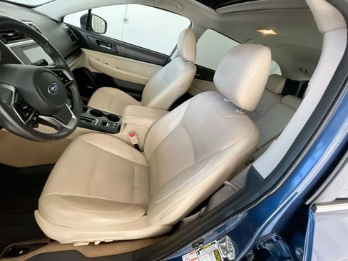 Used 2019 Subaru Outback 3.6R Limited image 11