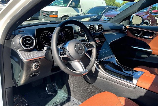 Used 2026 Mercedes-Benz C 300 4MATIC Sedan image 14