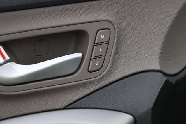 Used 2019 Hyundai Santa Fe XL FWD image 29