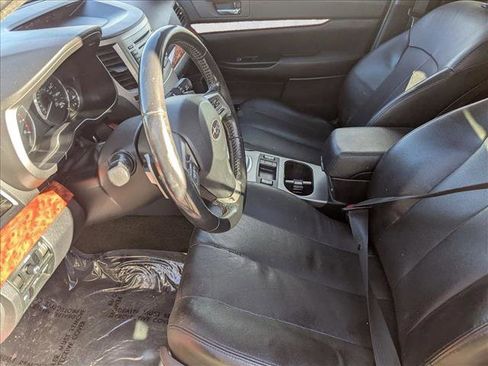 Used 2012 Subaru Outback 3.6R Limited w/ Moonroof Pkg image 15