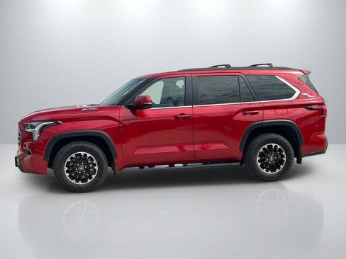 Certified 2025 Toyota Sequoia SR5 w/ SR5 Premium Package AWD/4WD image 8
