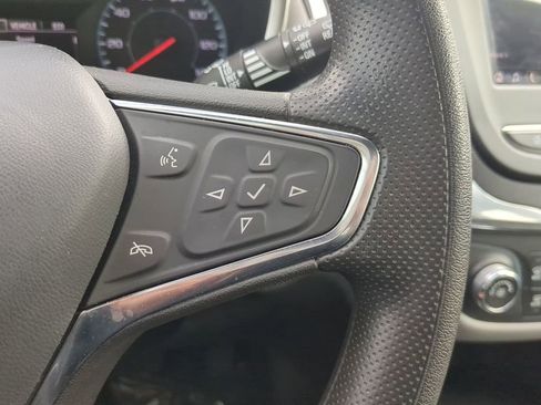 Used 2024 Chevrolet Equinox LS image 24