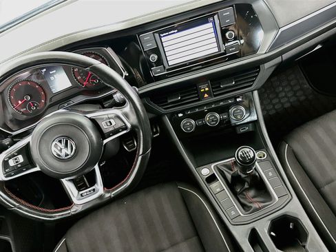 Used 2019 Volkswagen Jetta GLI FWD image 18