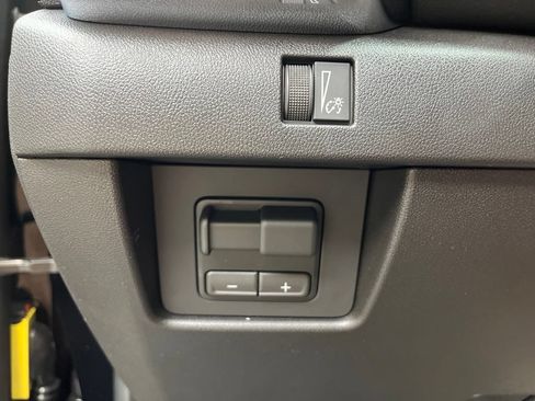 New 2026 GMC Canyon Elevation RWD image 11